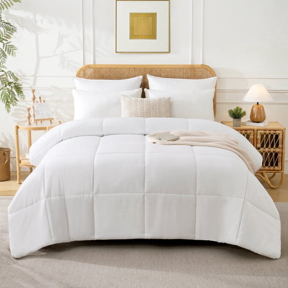 Comforter/Duvet Insert by YEPCLUB