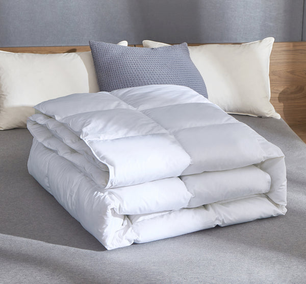 Lightweight Down Comforter Goose Duck Down and Feather Filling by EDUJIN