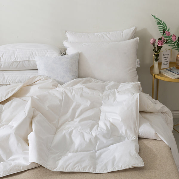 100% Cotton Quilted Lightweight Down Comforter by Cosybay