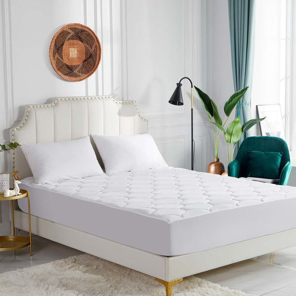 Waterproof Mattress Pad by WhatsBedding