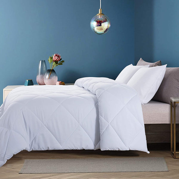 Dia-white All Season Down Alternative Comforter by Cosybay